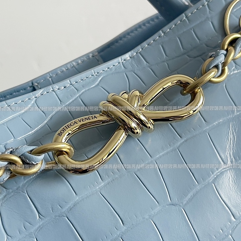 보테가베네타안디아모크로커다일가죽 20260215-151705-005루.jpg