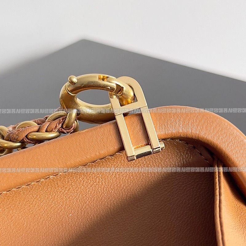 보테가베네타크노트백 20260215-154207-007루.jpg