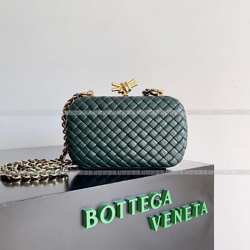 보테가베네타크노트백 20260215-154925-001루.jpg