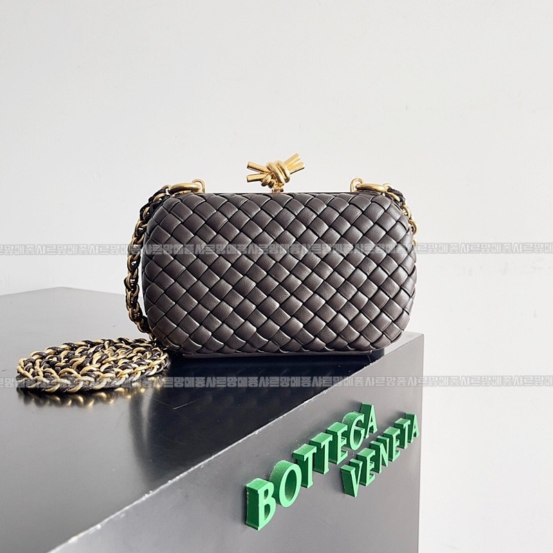 보테가베네타크노트백 20260215-155231-001루.jpg