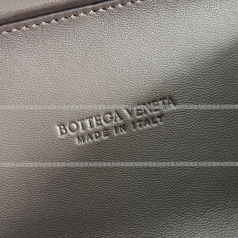 보테가베네타크노트백 20260215-155232-008루.jpg