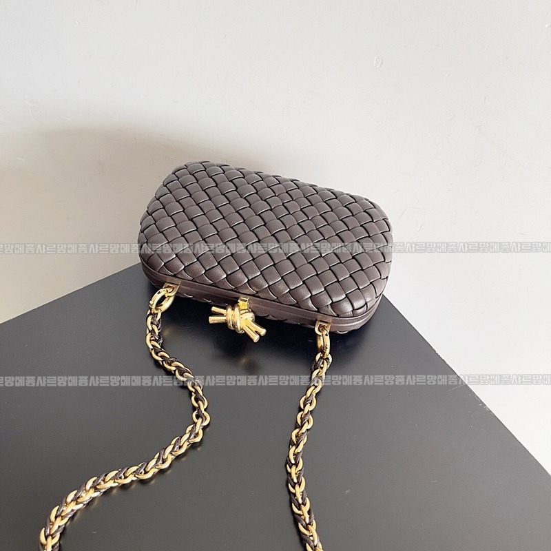 보테가베네타크노트백 20260215-155232-007루.jpg