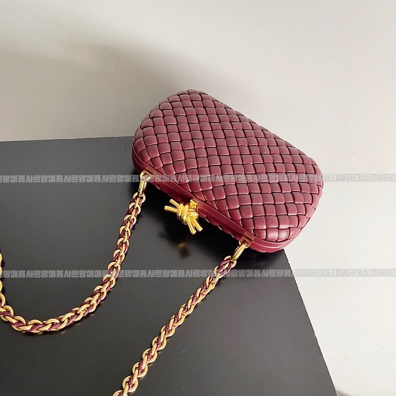 보테가베네타크노트백 20260215-155428-006루.jpg