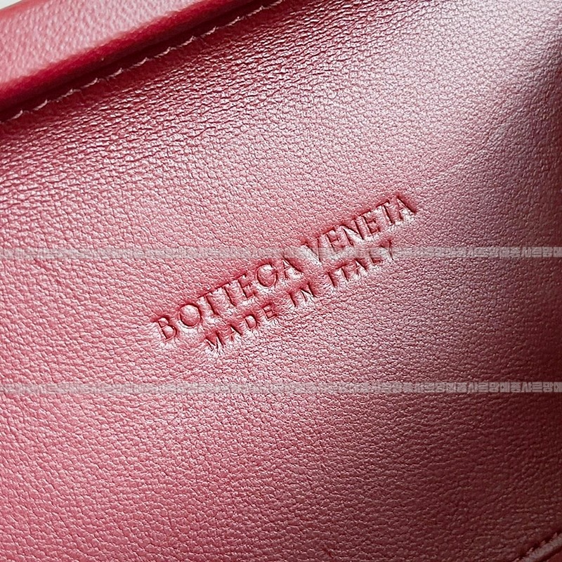 보테가베네타크노트백 20260215-155429-008루.jpg
