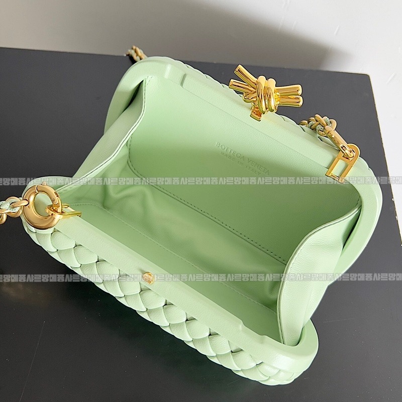 보테가베네타크노트백 20260215-155622-009루.jpg