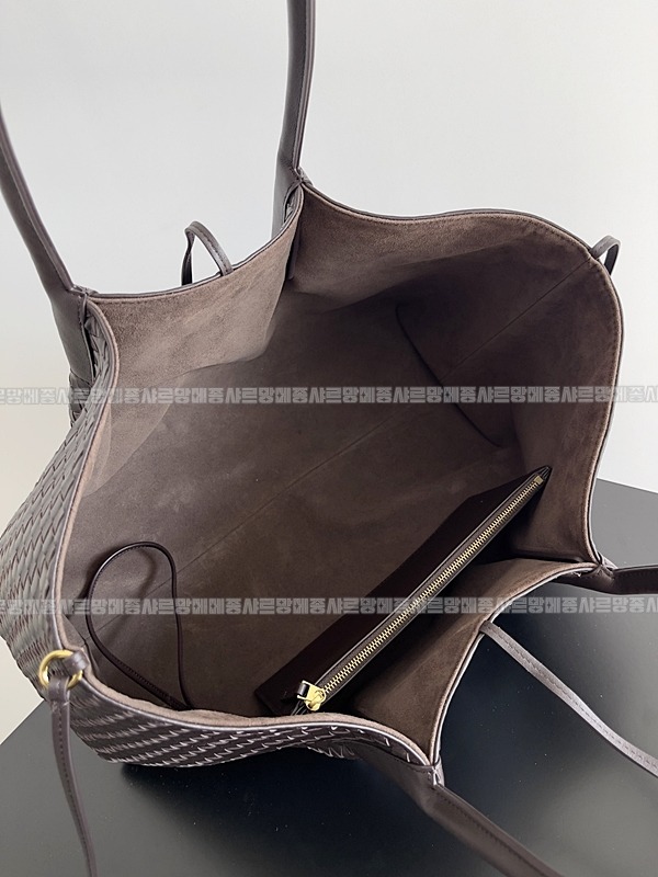 보테가베네타피나코데카라지 20260215-163331-009루.jpg