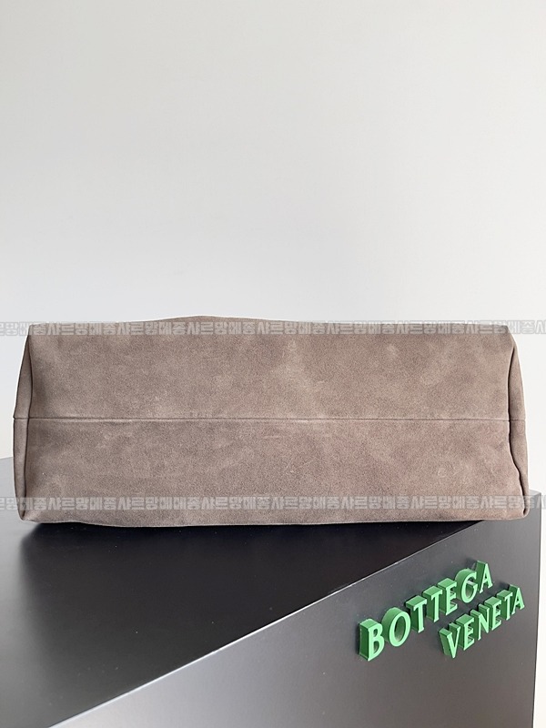 보테가베네타피나코데카라지 20260215-163734-007루.jpg