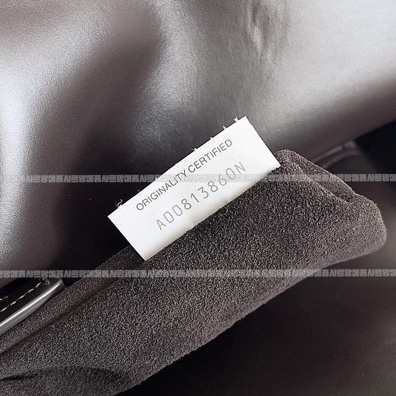 보테가베네타리베르타숄더백 20260216-110844-008루.jpg