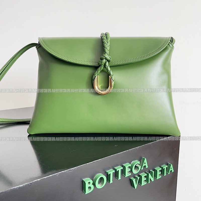 보테가베네타리베르타숄더백 20260216-111425-001루.jpg