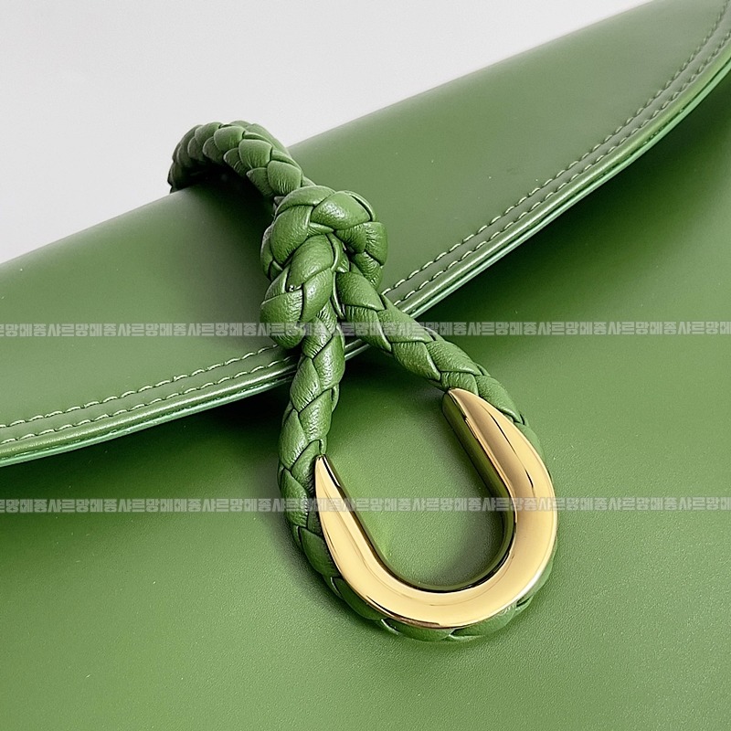 보테가베네타리베르타숄더백 20260216-111426-005루.jpg