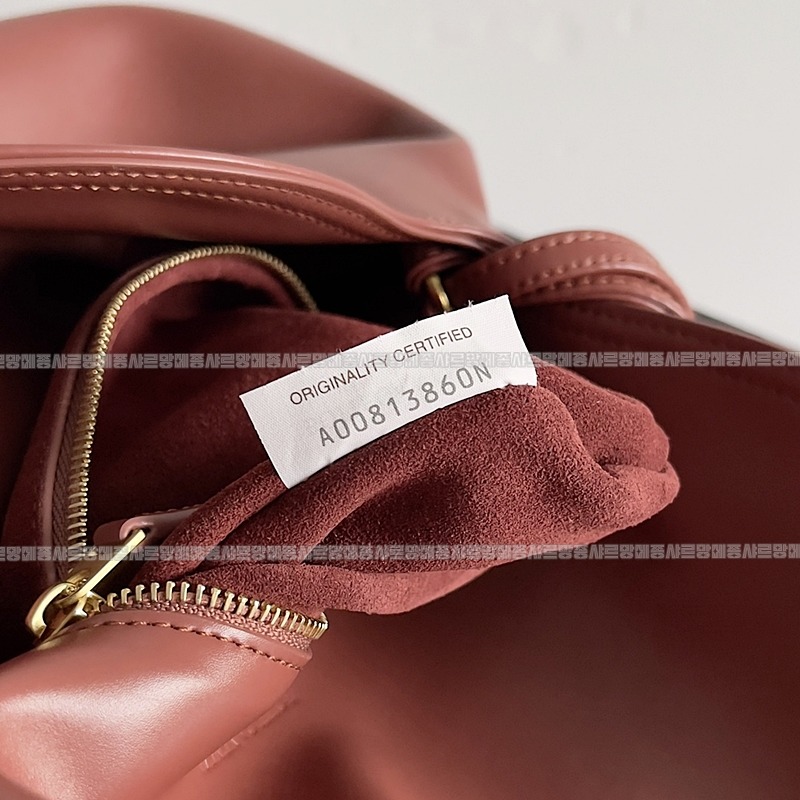 보테가베네타리베르타숄더백 20260216-111938-008루.jpg