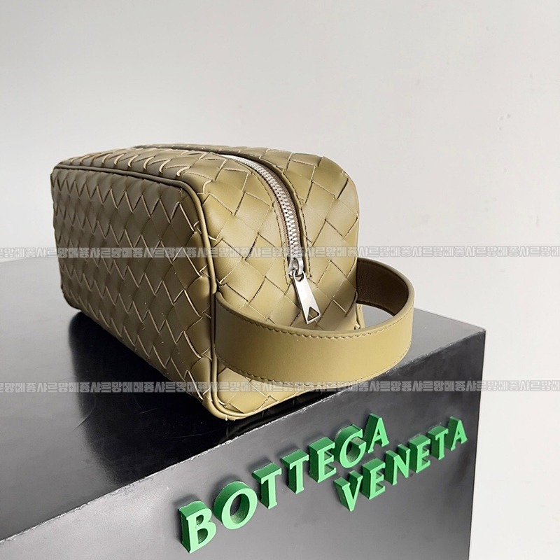 보테가베네타인트레치아토 20260216-125900-002루.jpg