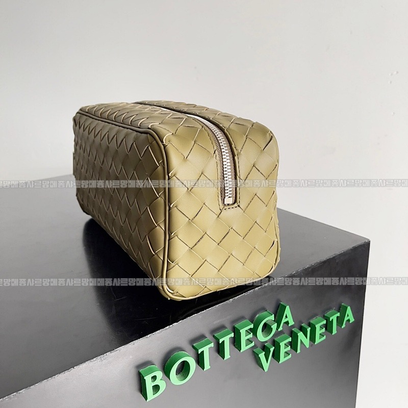 보테가베네타인트레치아토 20260216-125900-005루.jpg