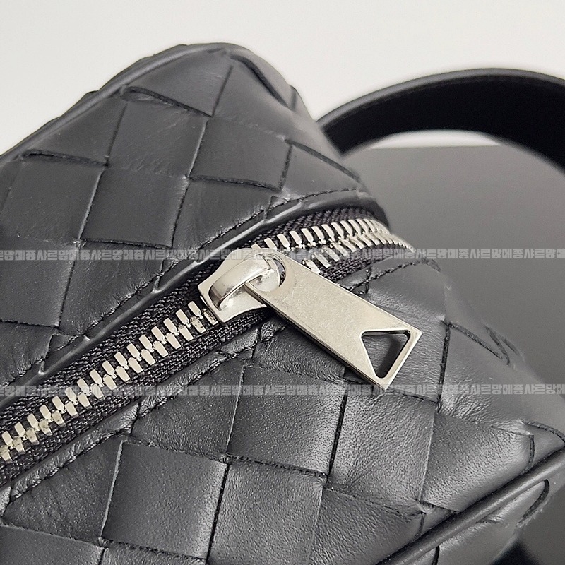 보테가베네타인트레치아토 20260216-130400-003루.jpg