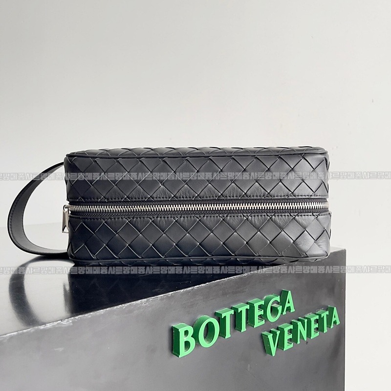 보테가베네타인트레치아토 20260216-130400-004루.jpg