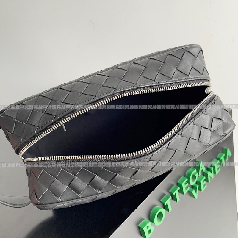 보테가베네타인트레치아토 20260216-130400-009루.jpg