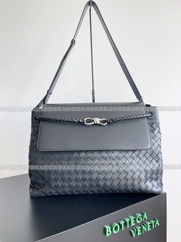 보테가베네타안디아모메신저백 20260216-132011-001루.jpg