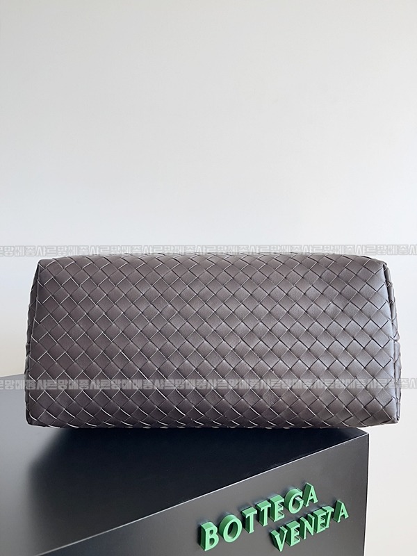 보테가베네타안디아모메신저백 20260216-132334-004루.jpg