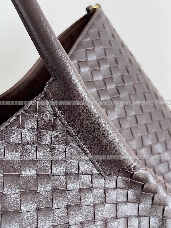 보테가베네타피나코데카라지 20260216-134128-004루.jpg