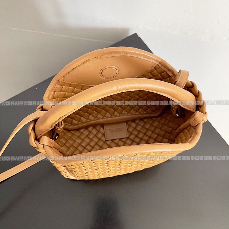 보테가베네타미니코블탑핸들백 20260216-141929-009루.jpg