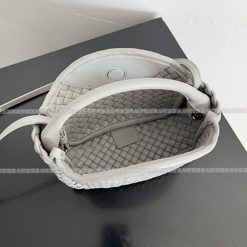 보테가베네타미니코블탑핸들백 20260216-143332-009루.jpg