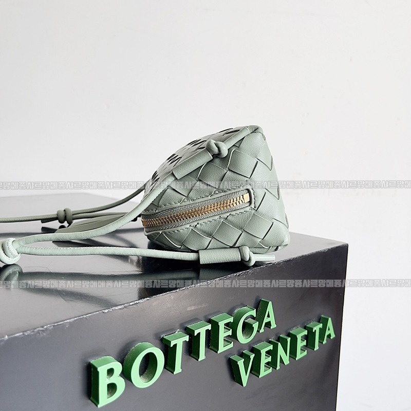 보테가베네타콘서트파우치 20260216-144518-002루.jpg