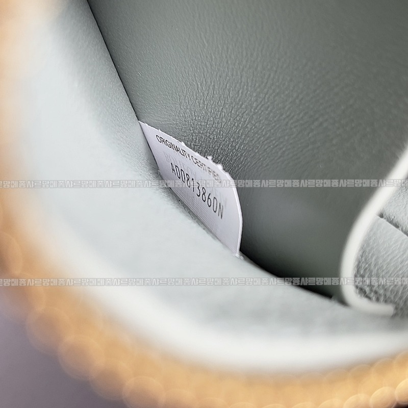 보테가베네타콘서트파우치 20260216-144519-008루.jpg