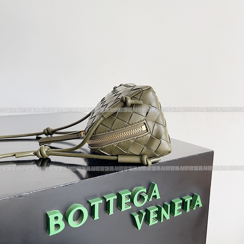 보테가베네타콘서트파우치 20260216-144939-002루.jpg