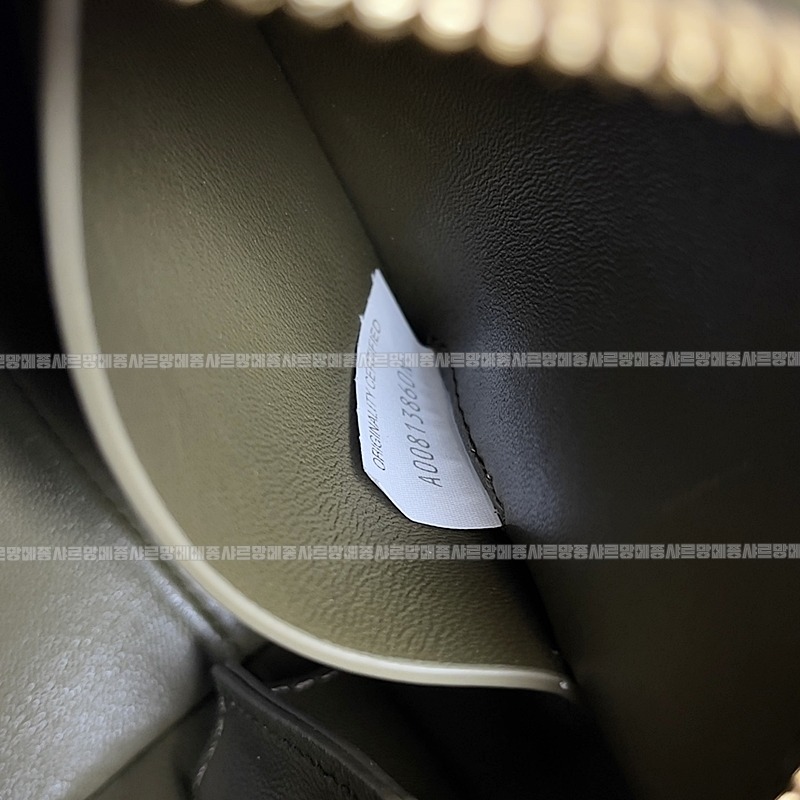 보테가베네타콘서트파우치 20260216-144940-008루.jpg