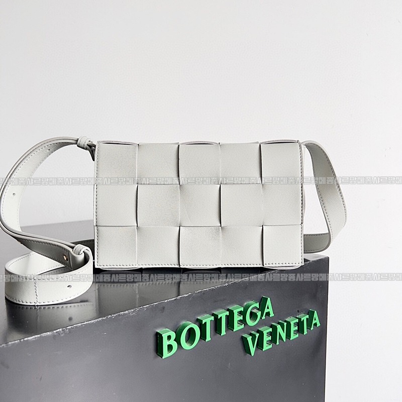 보테가베네타카세크백 20260218-104005-001루.jpg