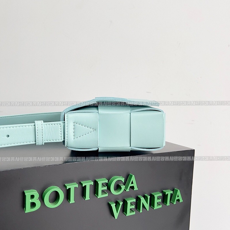 보테가베네타카세크백 20260218-104212-003루.jpg