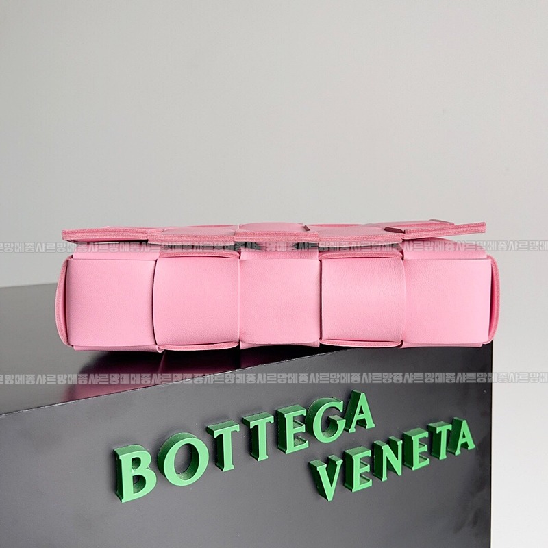 보테가베네타카세크백 20260218-104541-004루.jpg
