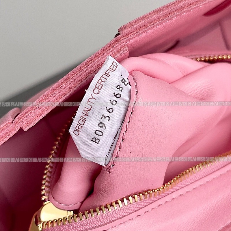 보테가베네타카세크백 20260218-104542-008루.jpg