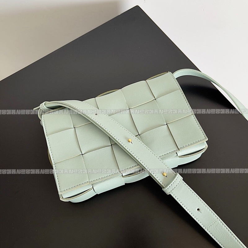 보테가베네타카세크백 20260218-104725-005루.jpg