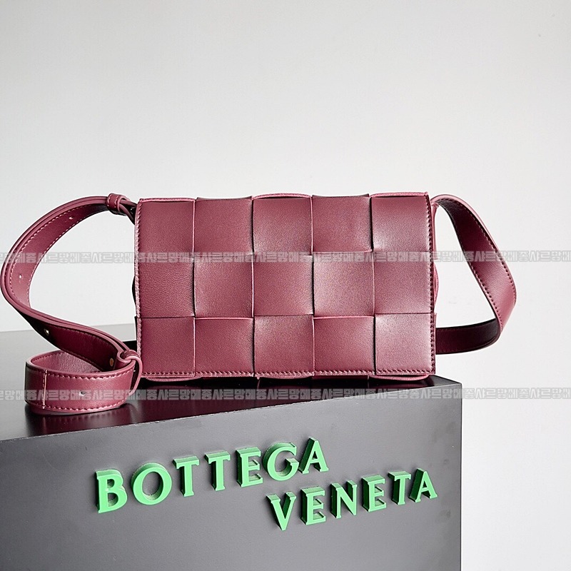 보테가베네타카세크백 20260218-104927-001루.jpg