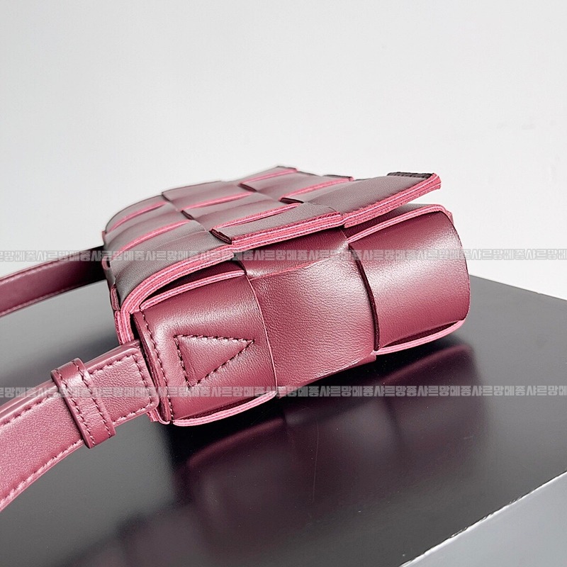 보테가베네타카세크백 20260218-104927-003루.jpg