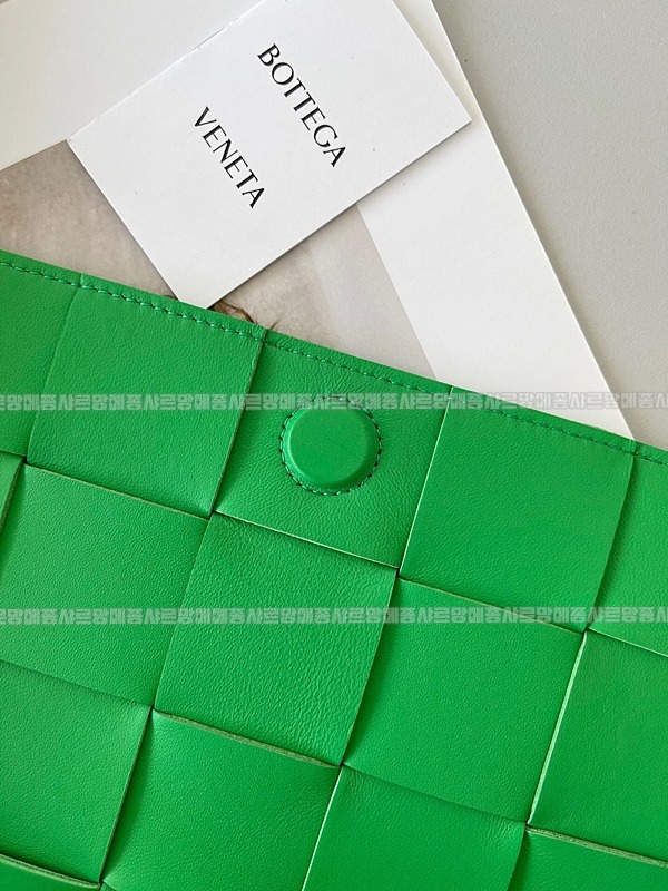 보테가베네타카세크백 20260218-105550-006루.jpg