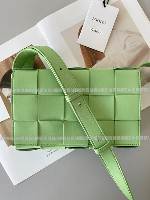 보테가베네타카세크백 20260218-105744-001루.jpg