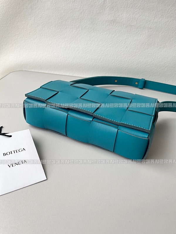 보테가베네타카세크백 20260218-110143-004루.jpg