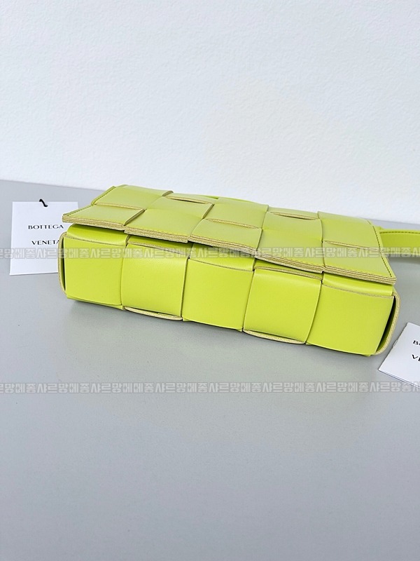 보테가베네타카세크백 20260218-110328-002루.jpg