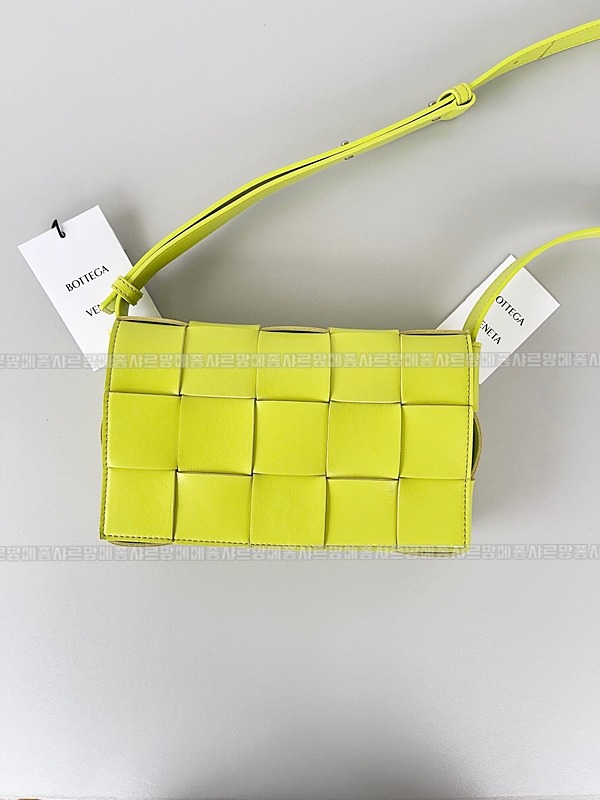 보테가베네타카세크백 20260218-110329-005루.jpg