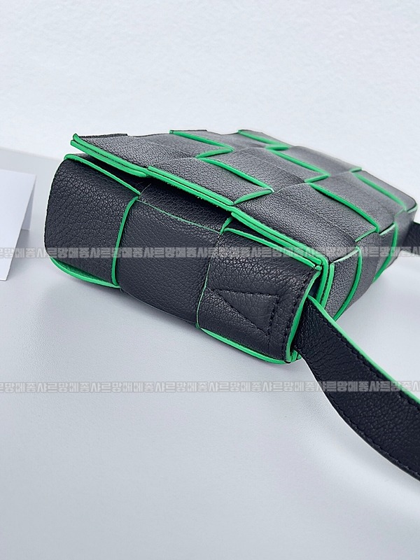 보테가베네타카세크백 20260218-111112-003루.jpg