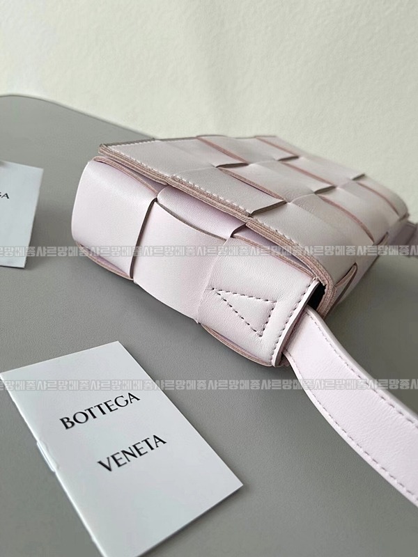 보테가베네타카세크백 20260218-111303-005루.jpg