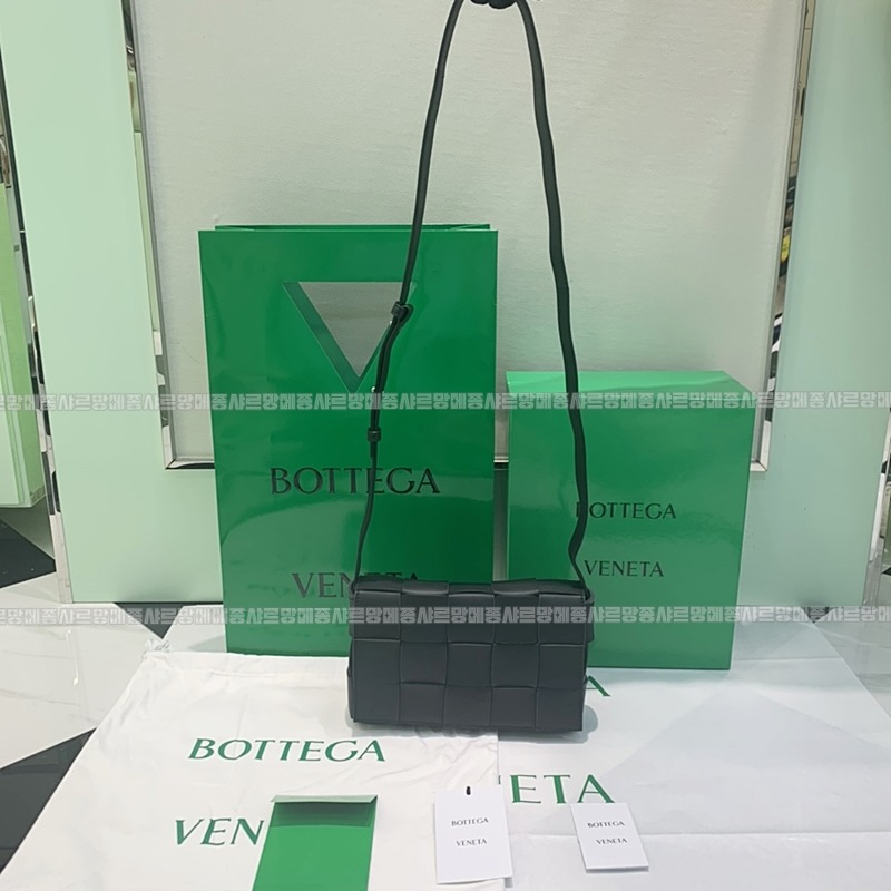 보테가베네타카세크백 20260218-111828-001루.jpg
