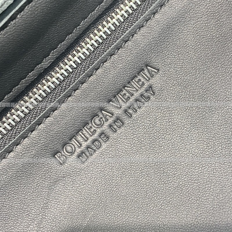 보테가베네타카세크백 20260218-111829-008루.jpg