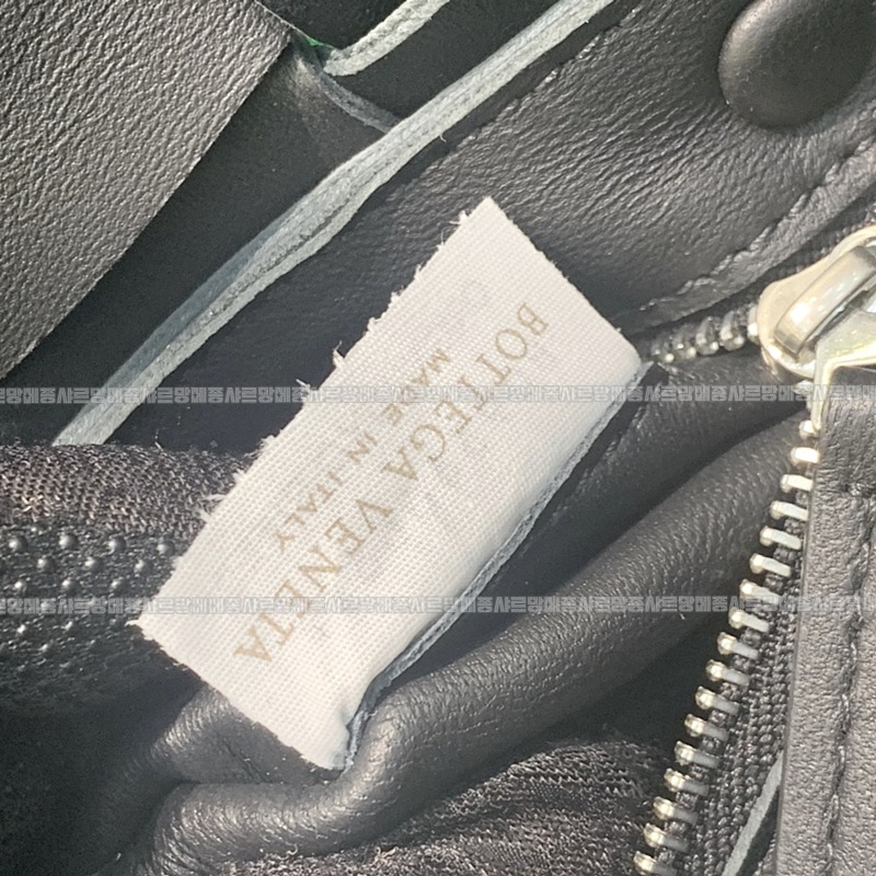 보테가베네타카세크백 20260218-111829-009루.jpg