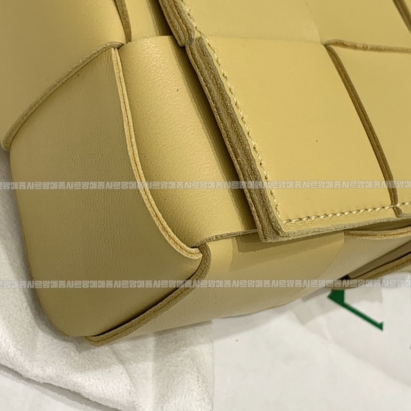 보테가베네타카세크백 20260218-112209-003루.jpg