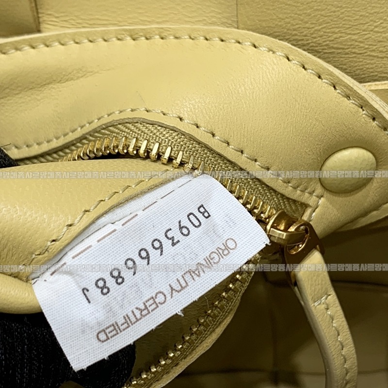 보테가베네타카세크백 20260218-112210-009루.jpg