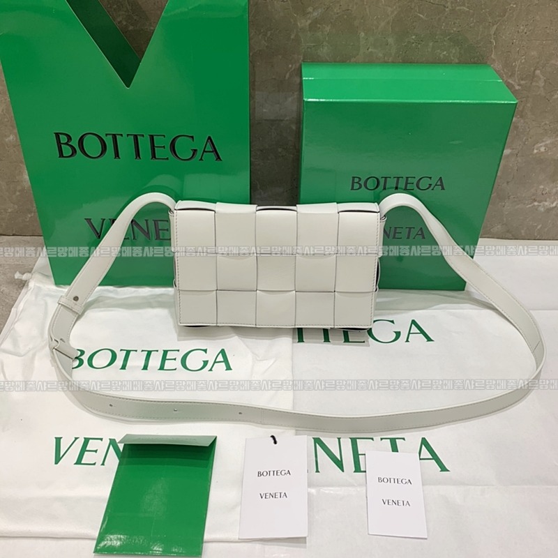 보테가베네타카세트백 20260218-122913-001루.jpg