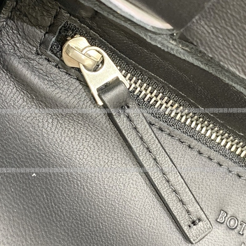 보테가베네타카세트백 20260218-122914-007루.jpg